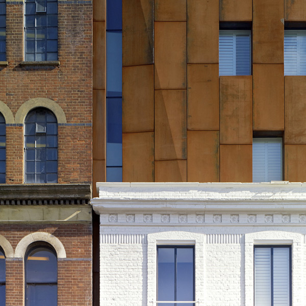 Facade_600x600_2_sh