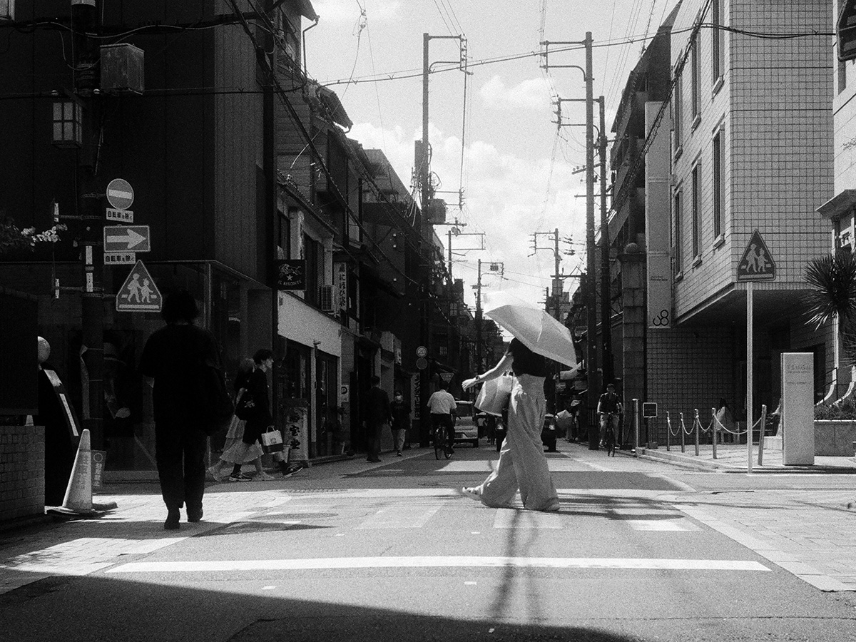Japan_H_1200x900_sh2